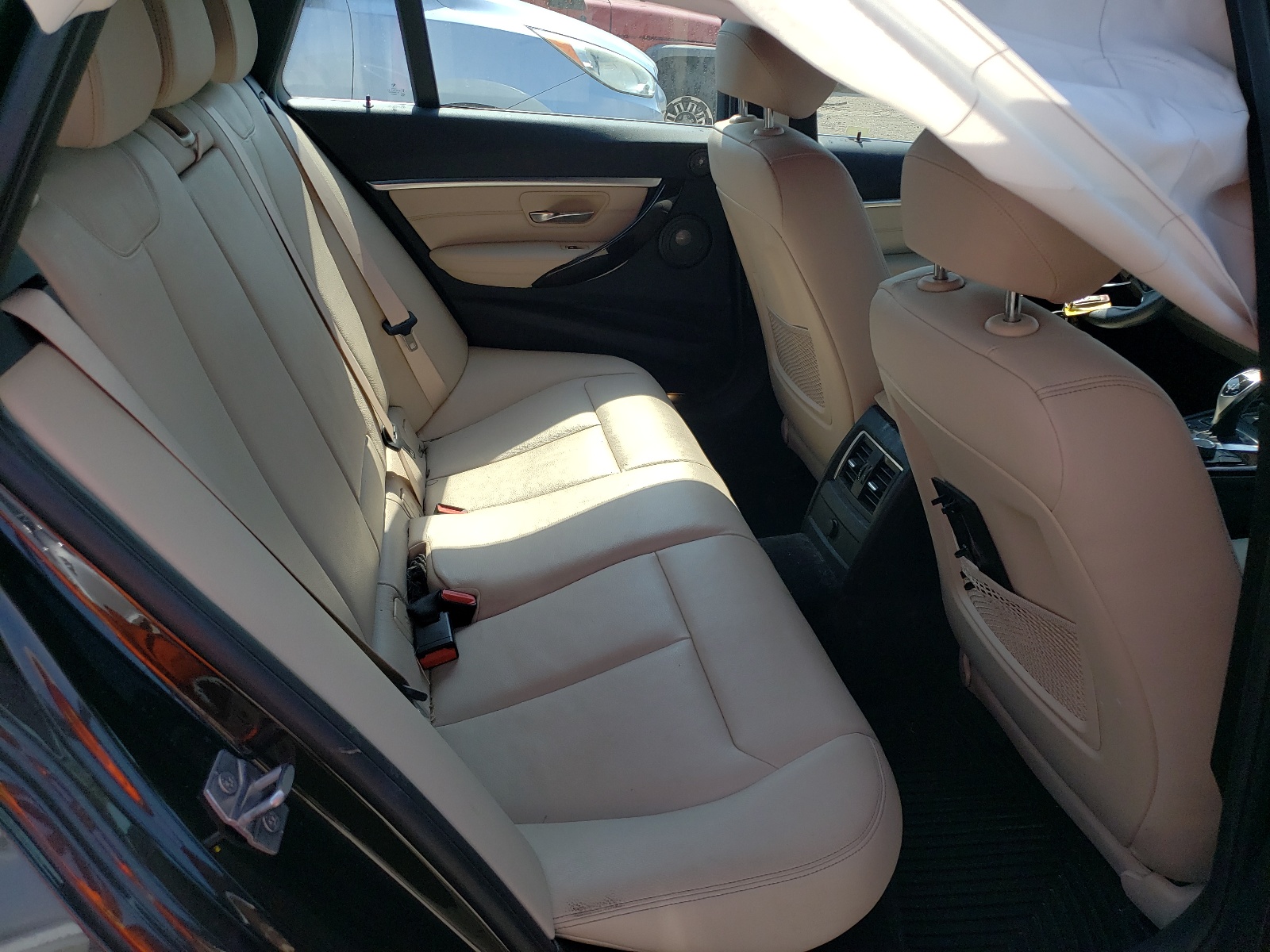 WBA8J1C33HA018460 2017 BMW 328 D xDrive