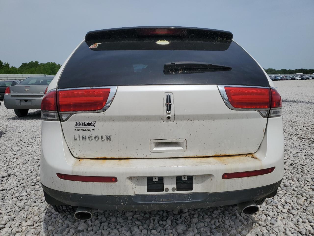 2011 Lincoln Mkx VIN: 2LMDJ8JK3BBJ02049 Lot: 54056195