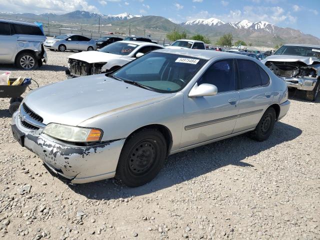 2001 Nissan Altima Xe