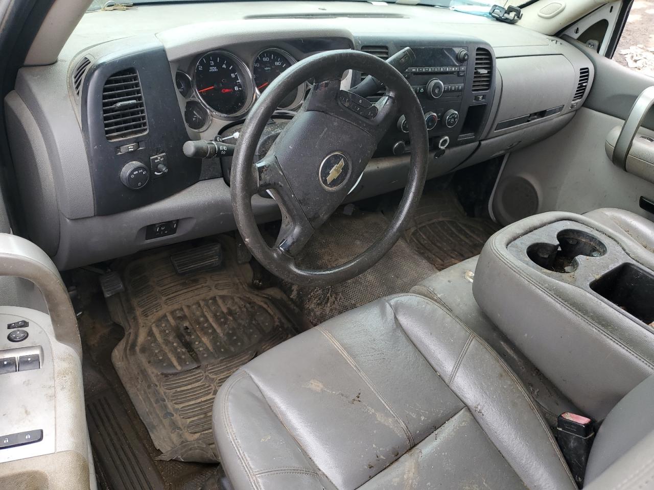 2008 Chevrolet Silverado C2500 Heavy Duty VIN: 1GBHC24K48E198327 Lot: 54019924