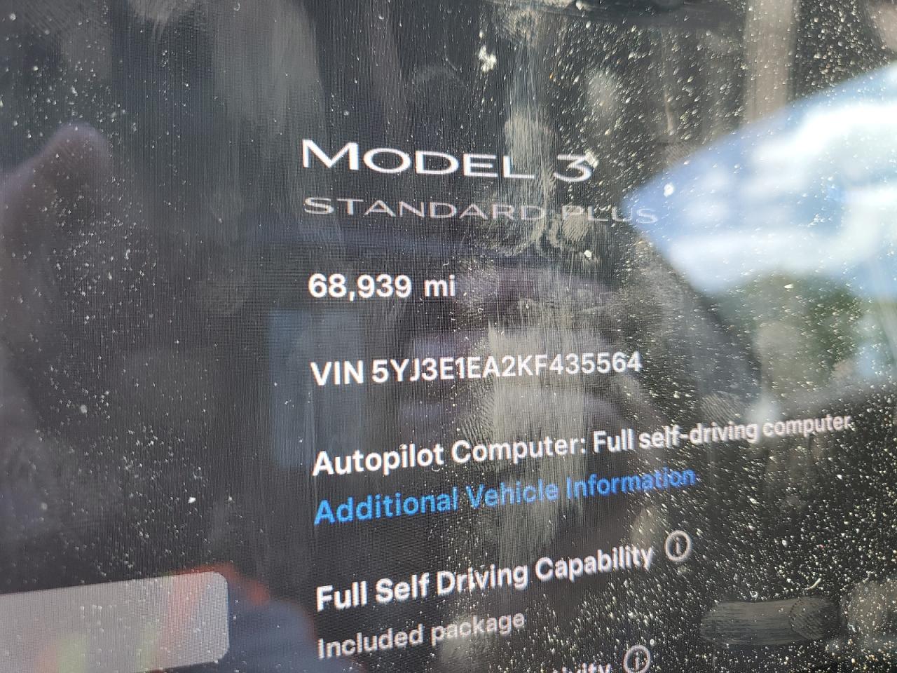 5YJ3E1EA2KF435564 2019 Tesla Model 3