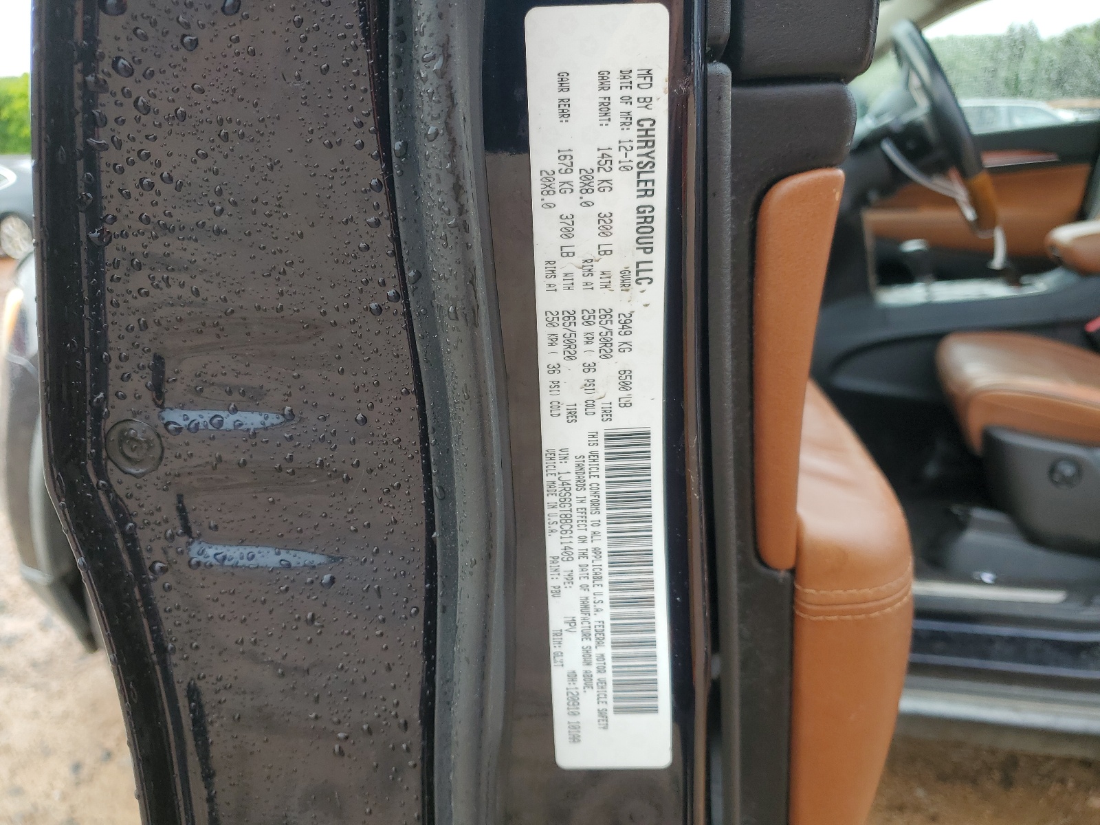 1J4RS6GT8BC611409 2011 Jeep Grand Cherokee Overland