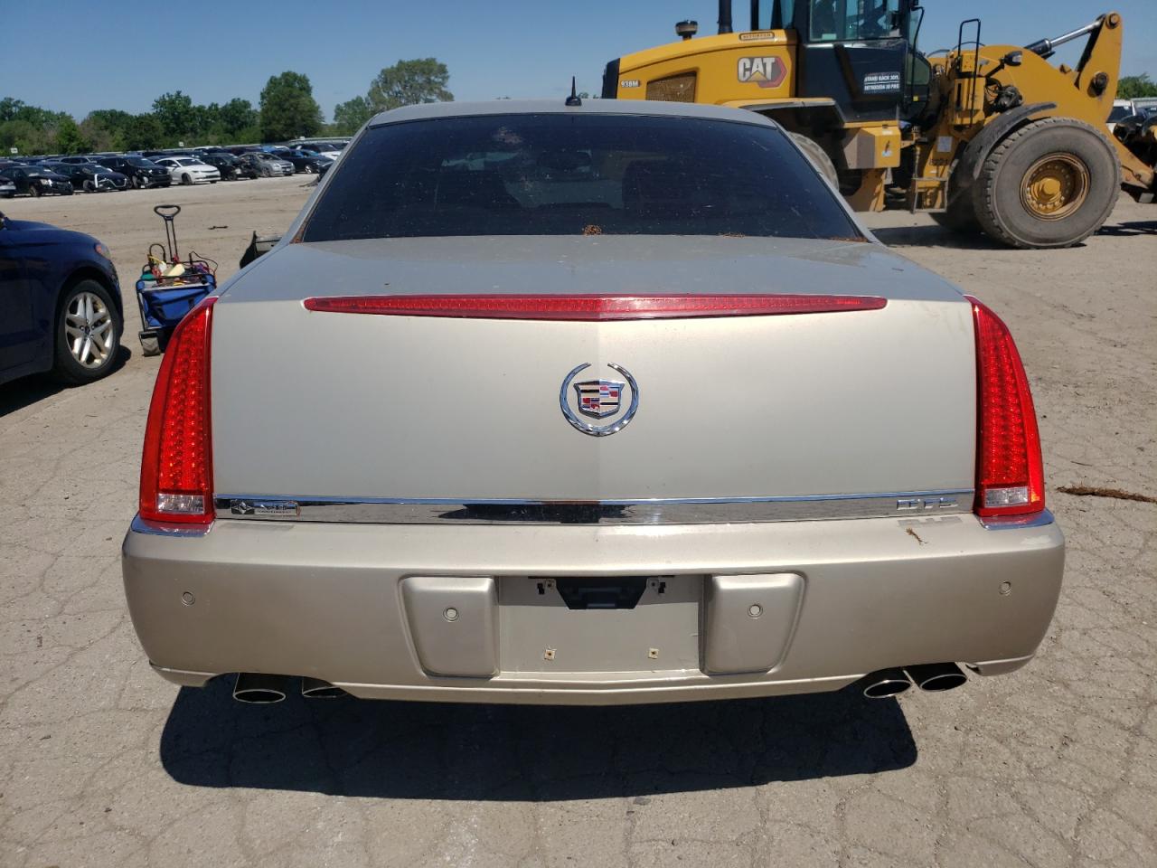 2007 Cadillac Dts VIN: 1G6KD57Y37U199430 Lot: 55872324