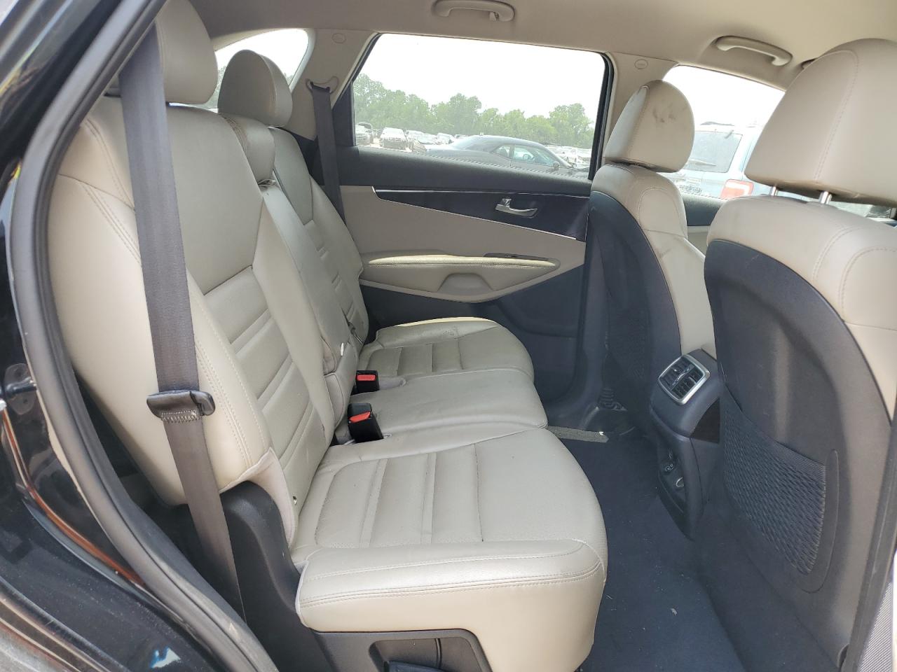 2019 Kia Sorento Ex VIN: 5XYPHDA58KG499443 Lot: 56062324