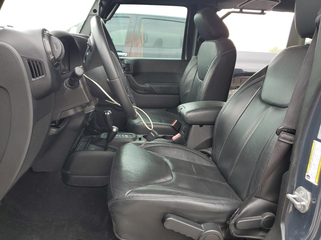 2017 Jeep Wrangler Unlimited Sahara VIN: 1C4HJWEG4HL679189 Lot: 53610394