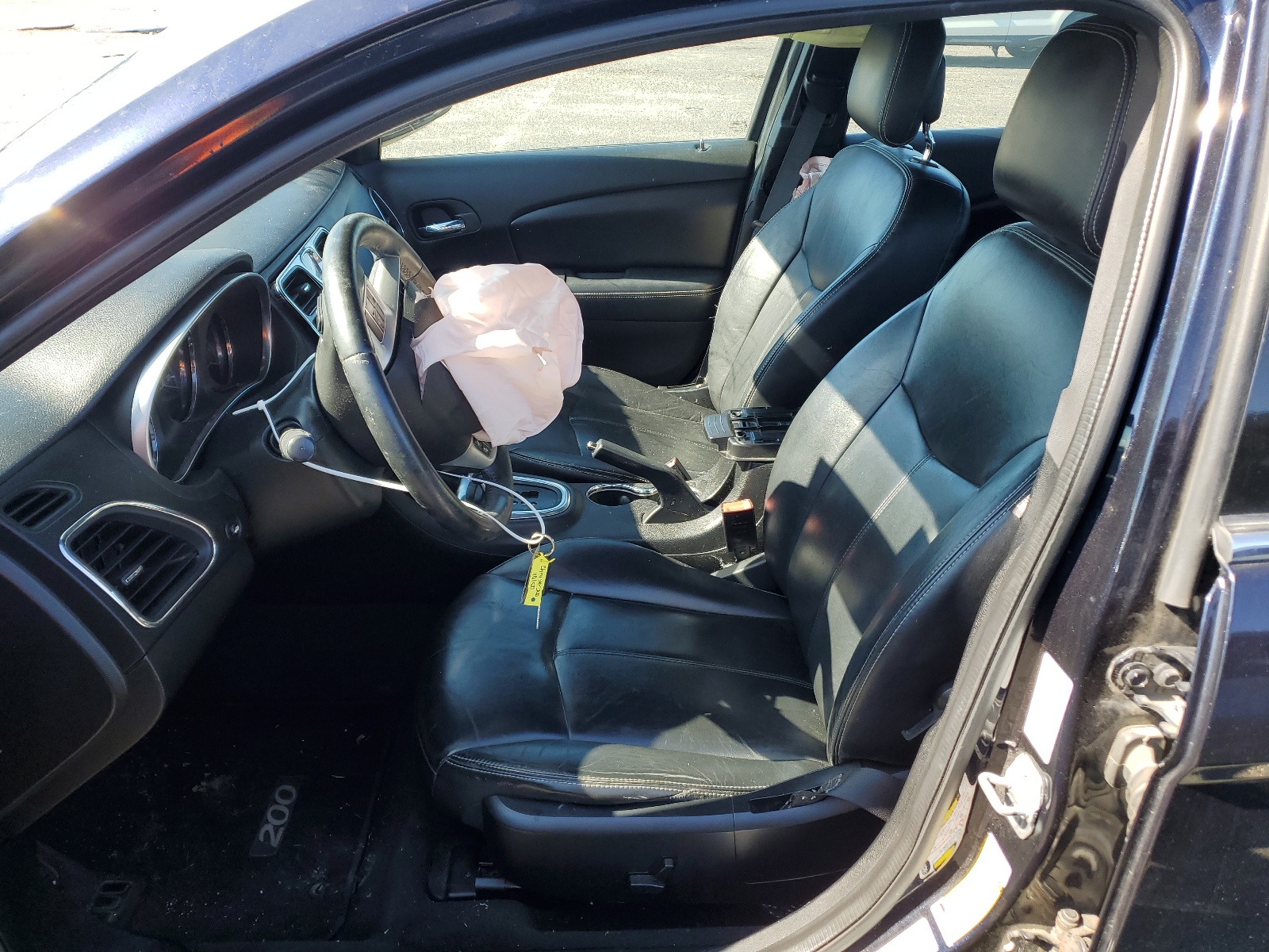 1C3CCBCB8CN162953 2012 Chrysler 200 Limited