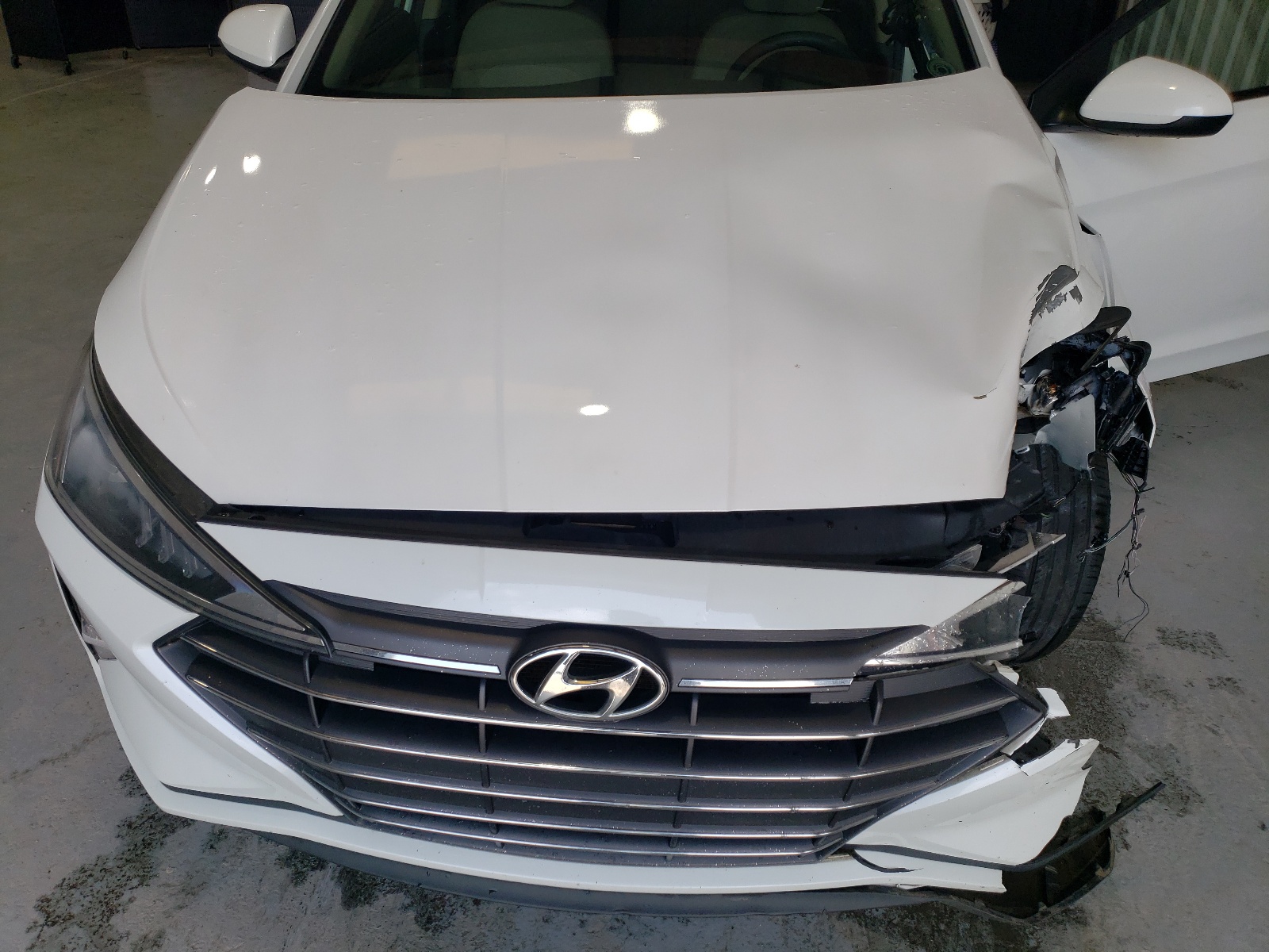 5NPD74LF9KH485801 2019 Hyundai Elantra Se