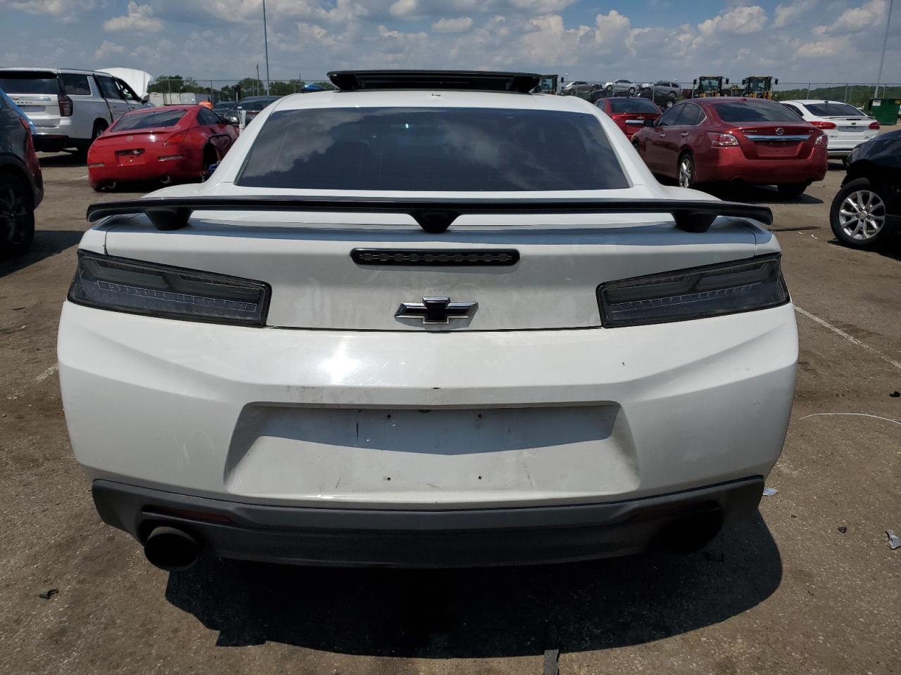 1G1FB1RS4J0152288 2018 Chevrolet Camaro Lt