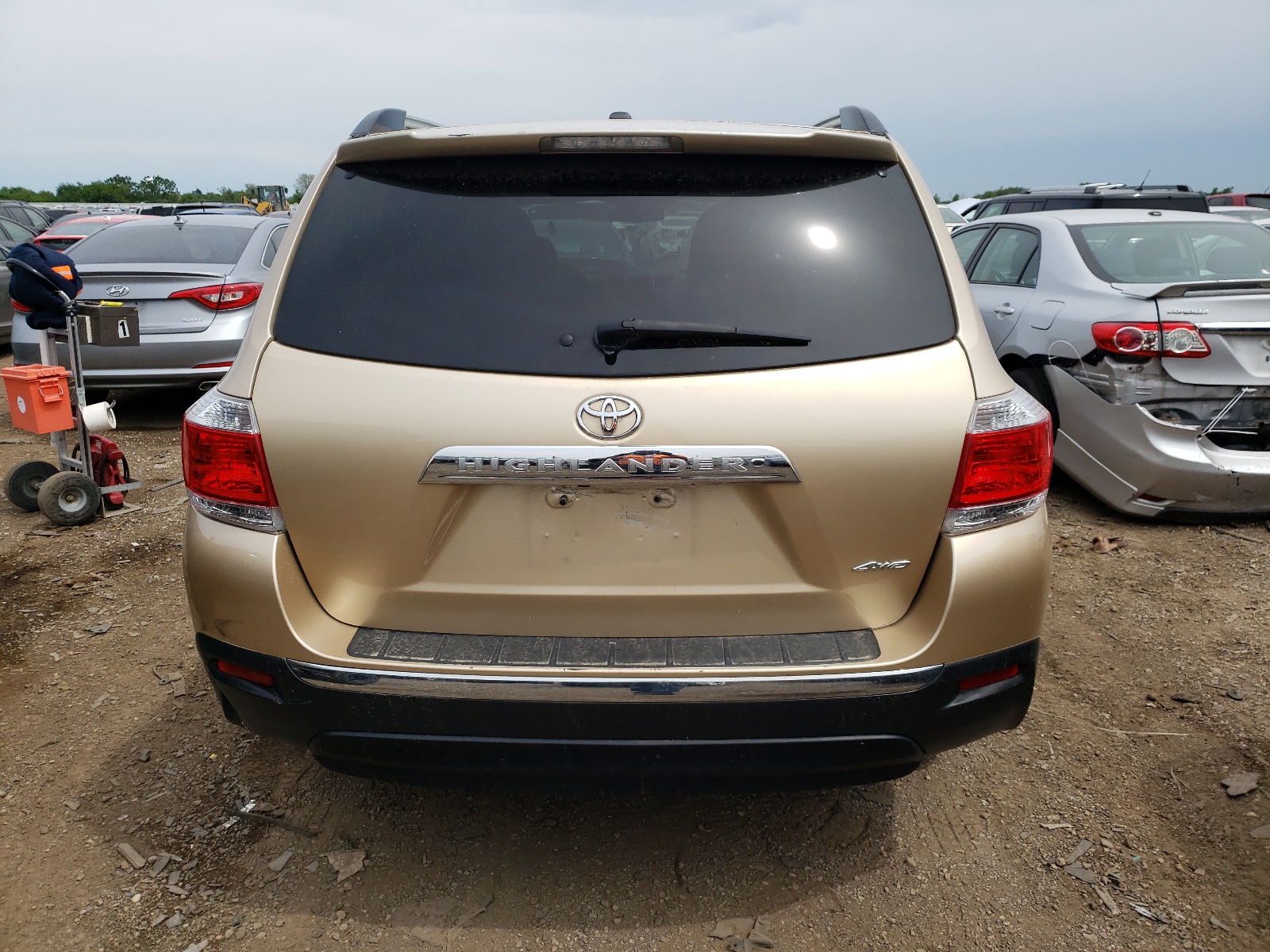 5TDDK3EH4BS045678 2011 Toyota Highlander Limited