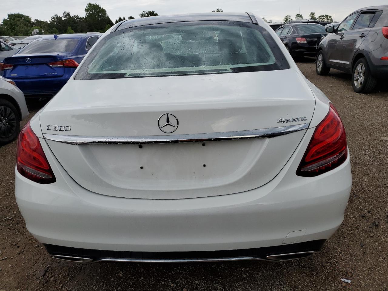 2015 Mercedes-Benz C 300 4Matic VIN: 55SWF4KB2FU071613 Lot: 55150534