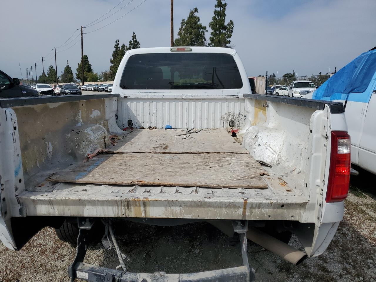 2012 Ford F250 - Image 6