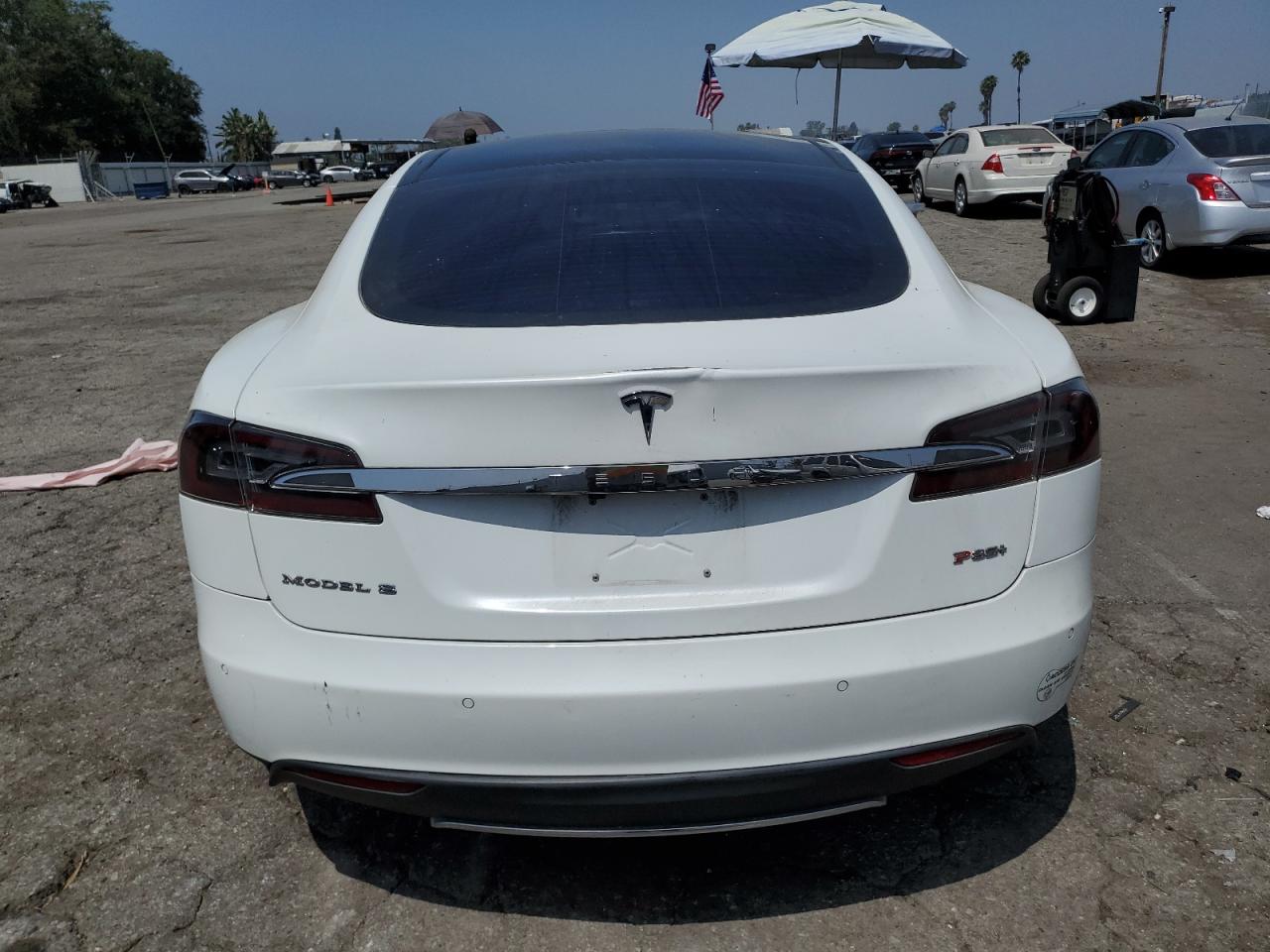 2014 Tesla Model S VIN: 5YJSA1H19EFP36517 Lot: 56890194