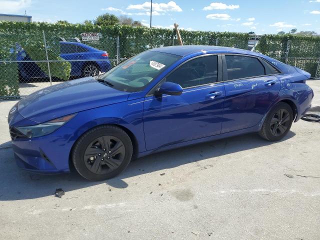  HYUNDAI ELANTRA 2021 Синий