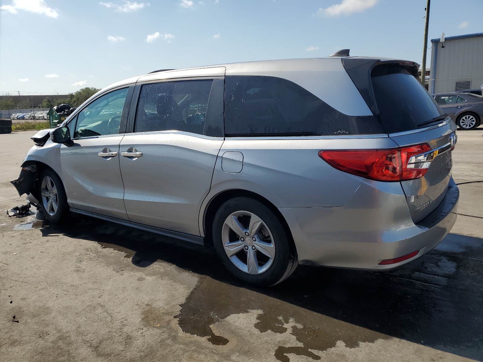 2018 Honda Odyssey Exl vin: 5FNRL6H76JB002728