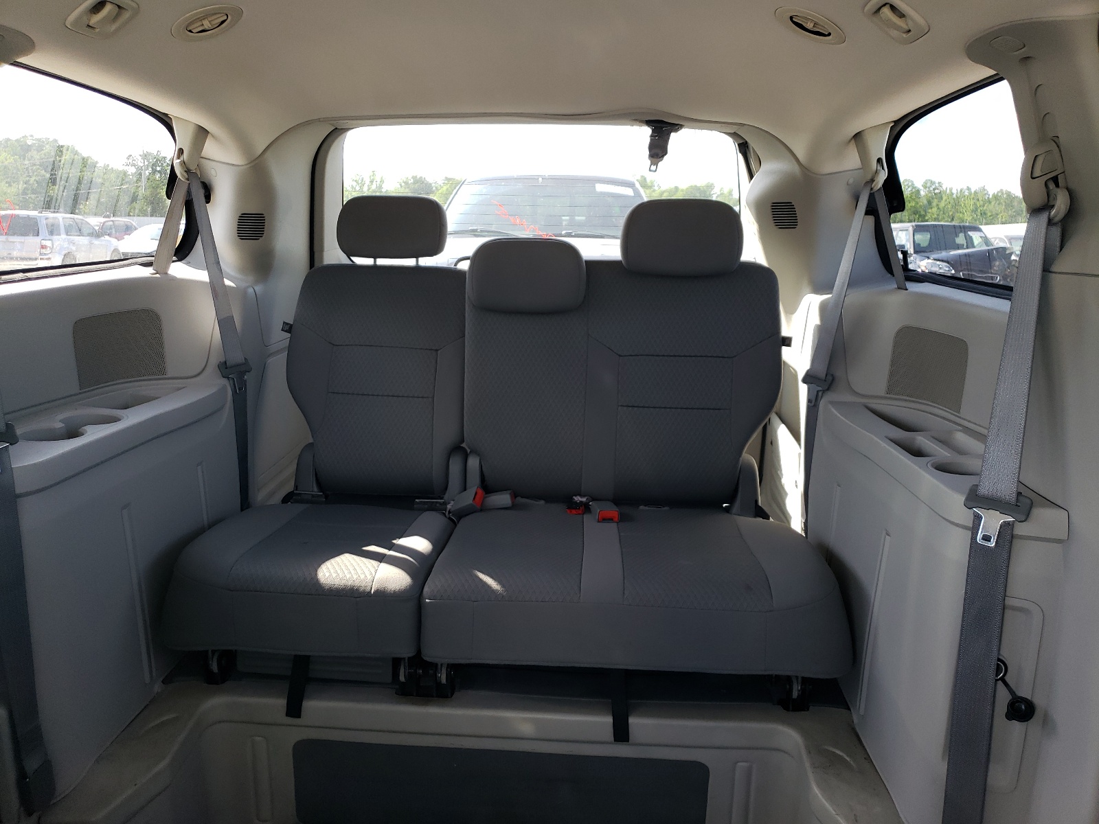 2A8HR44H08R779443 2008 Chrysler Town & Country Lx