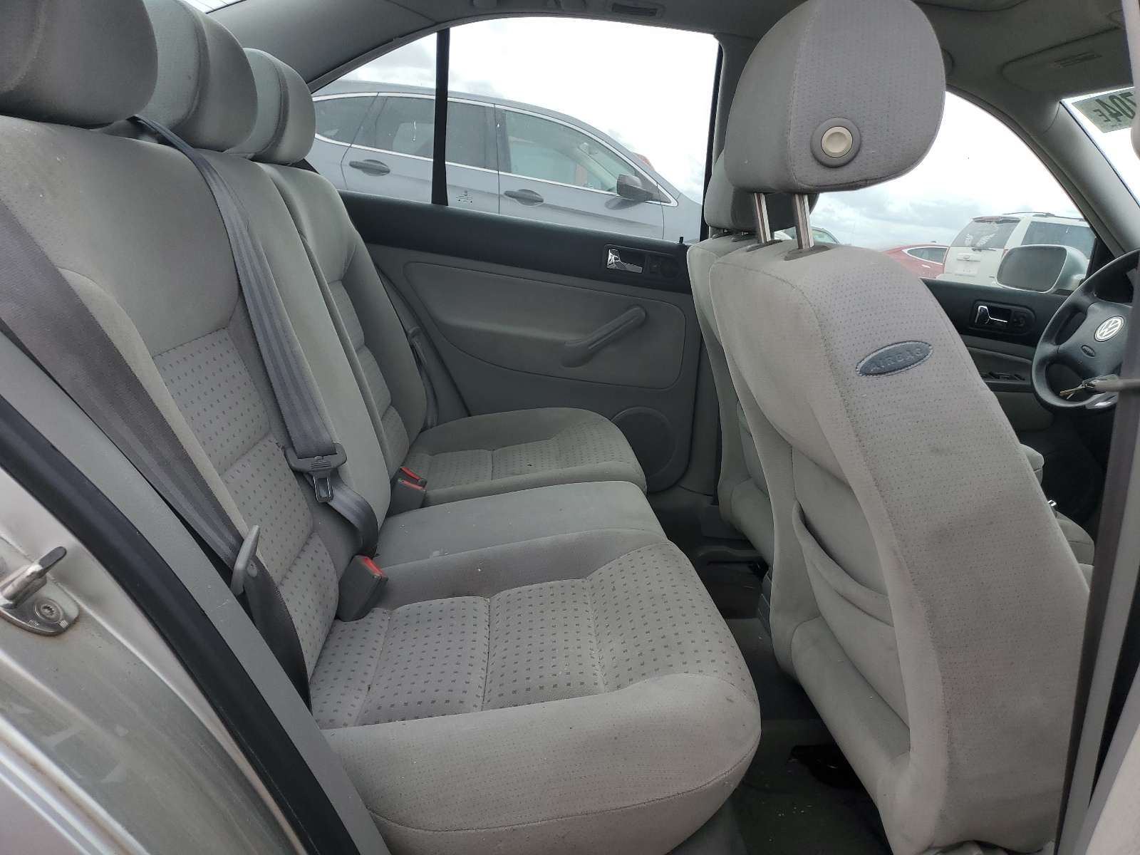 3VWSA29M1XM080405 1999 Volkswagen Jetta Gls