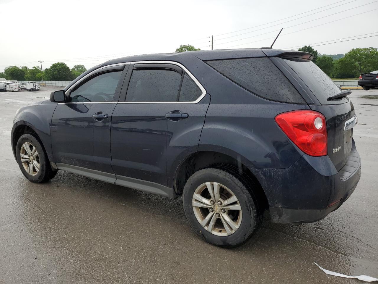 2GNALAEK8F6168682 2015 CHEVROLET EQUINOX - Image 2