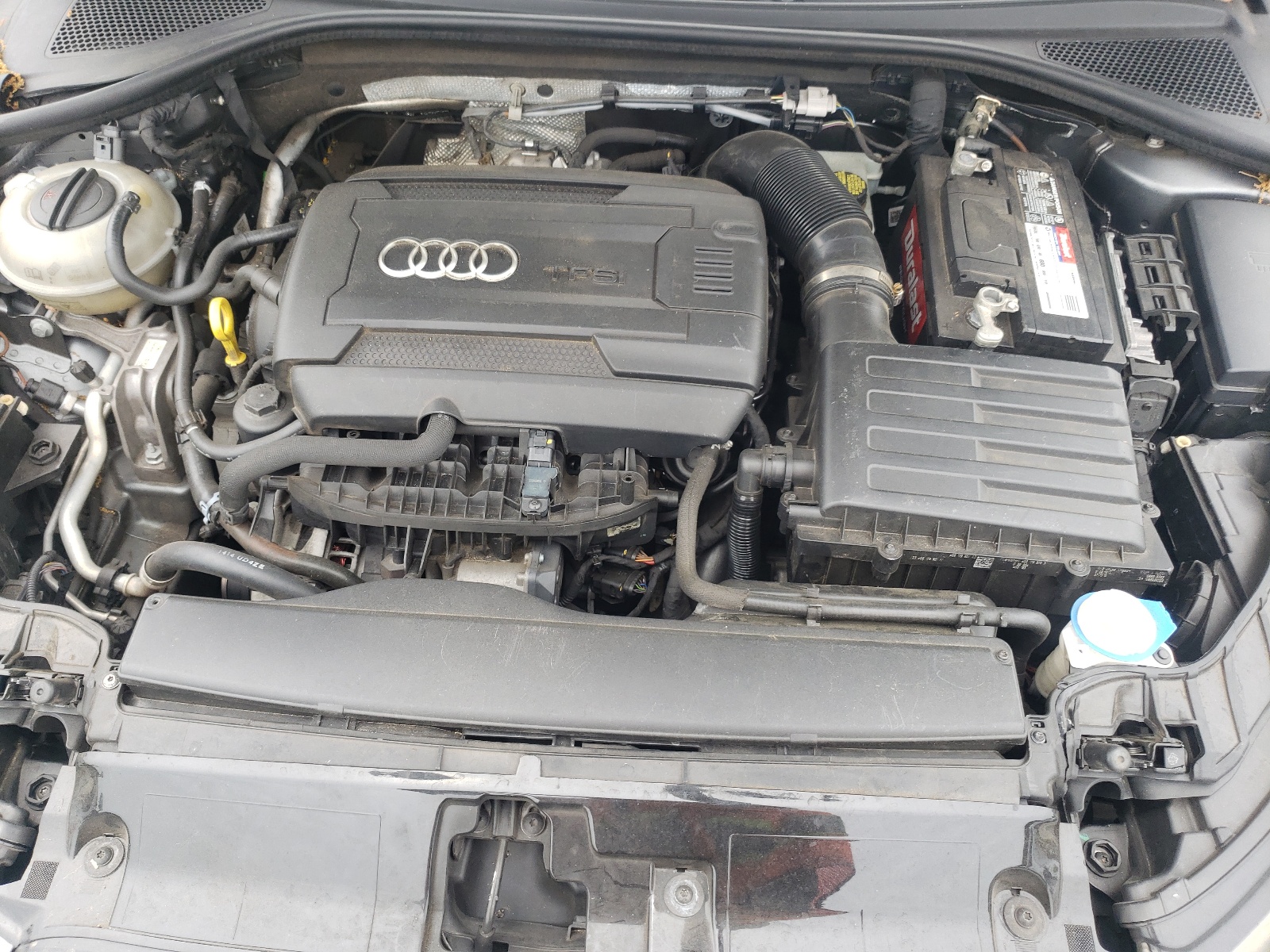 WAUBFGFF2F1048174 2015 Audi A3 Premium