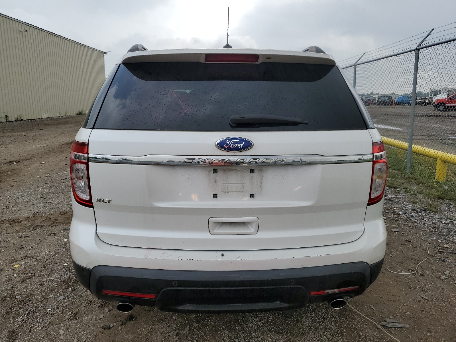 1FMHK7D80BGA35763 2011 Ford Explorer Xlt