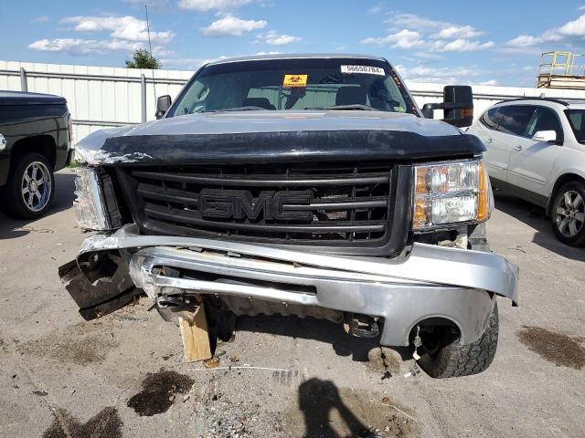 Pickups GMC SIERRA 2013 Srebrny