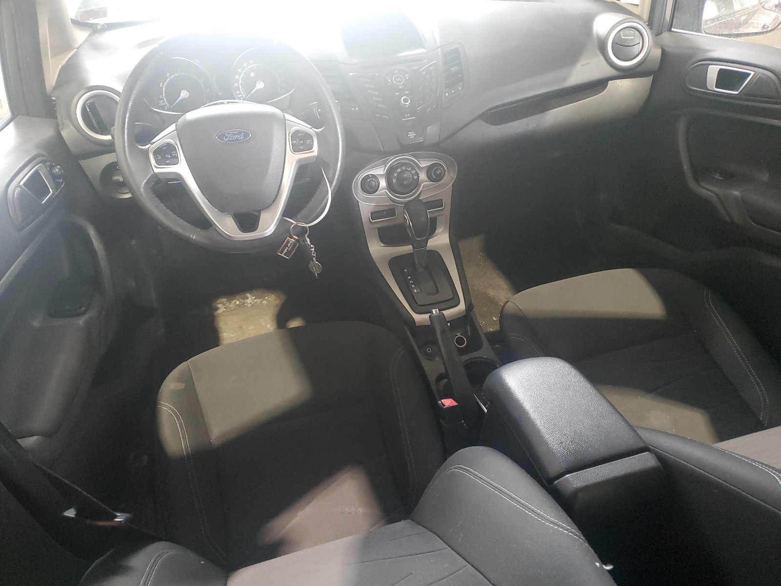 3FADP4BJ7FM211525 2015 Ford Fiesta Se