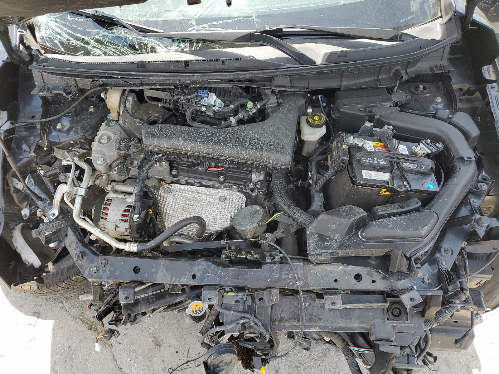 KNMAT2MT7JP608957 2018 Nissan Rogue S