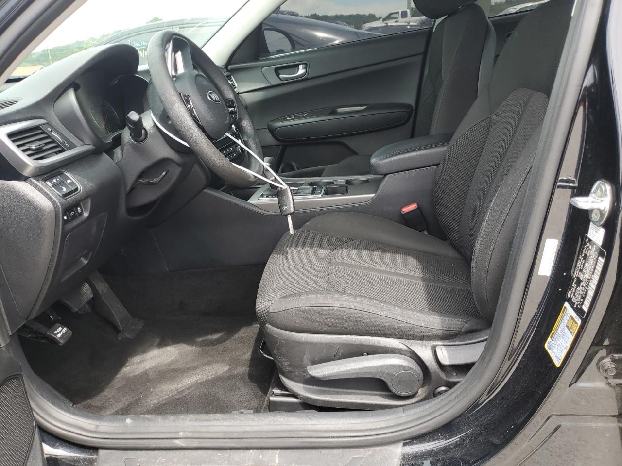 2020 Kia Optima Lx VIN: 5XXGT4L3XLG402307 Lot: 56098304