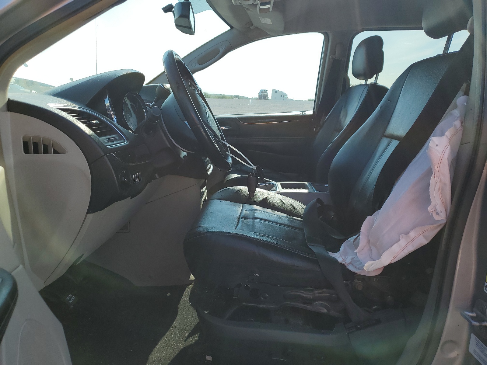 2C4RC1BG9DR631632 2013 Chrysler Town & Country Touring