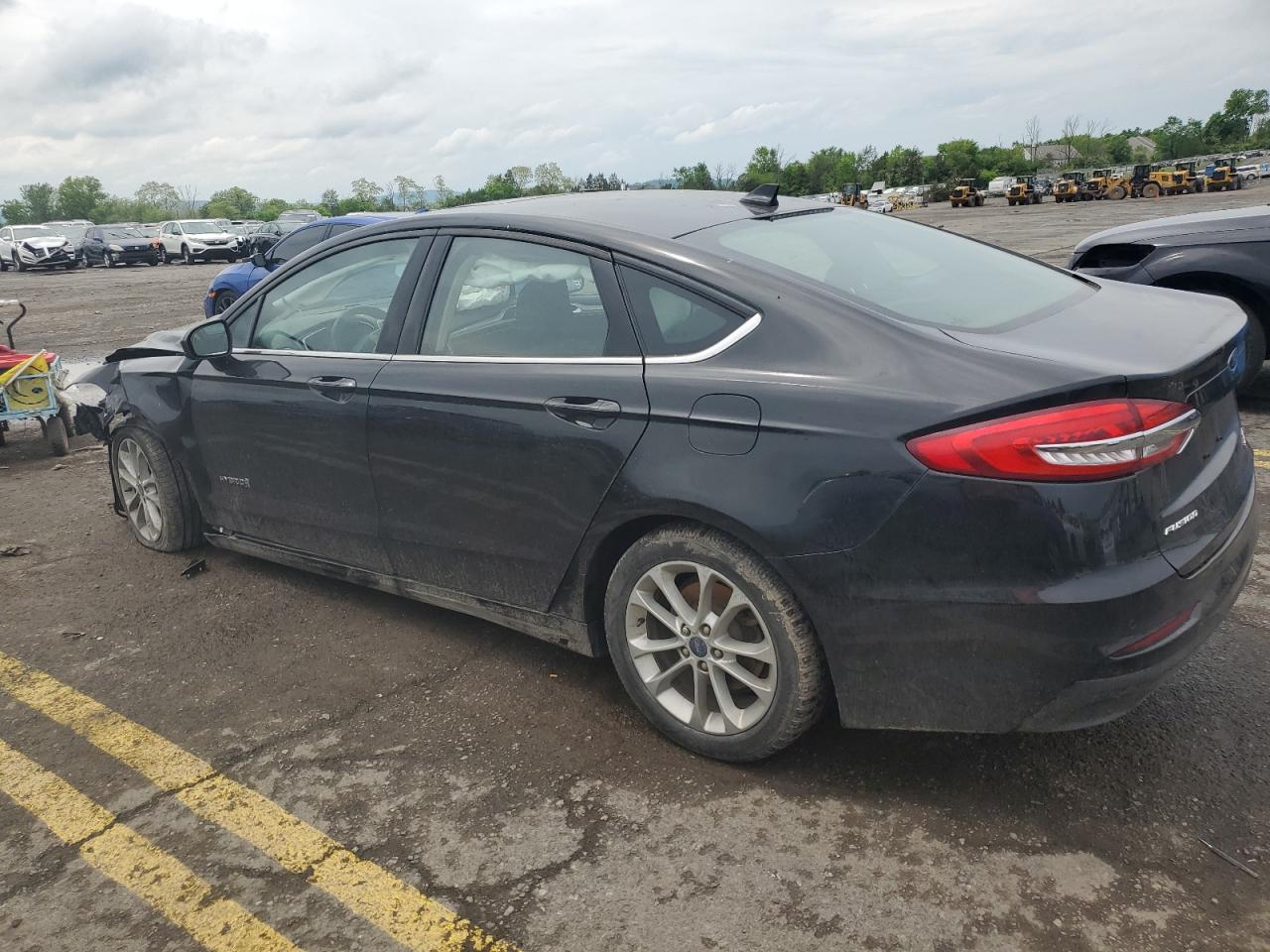 3FA6P0LU2KR118936 2019 FORD FUSION - Image 2