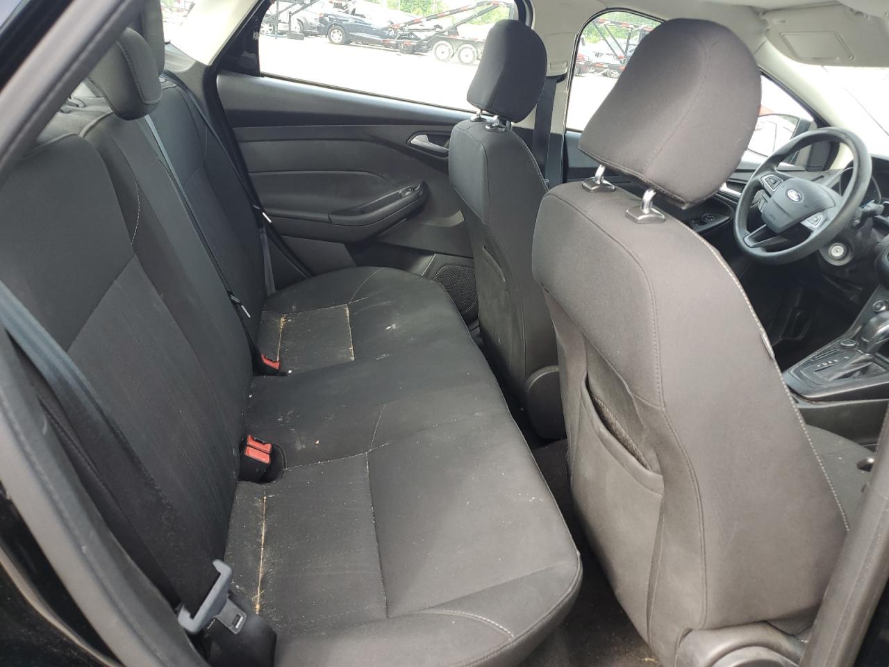 2017 Ford Focus Se VIN: 1FADP3F20HL231486 Lot: 84981525