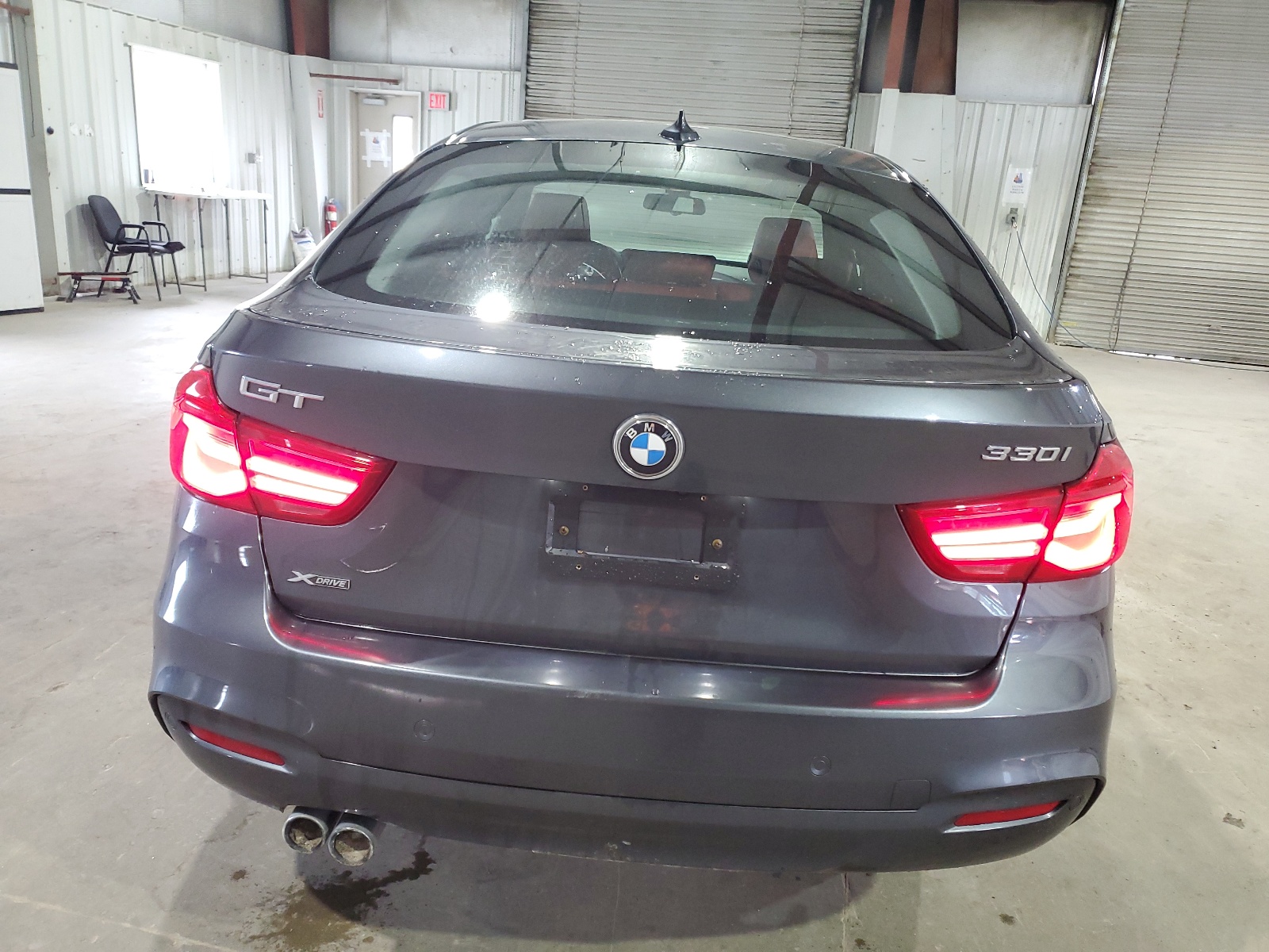 WBA8Z9C59HG452985 2017 BMW 330 Xigt
