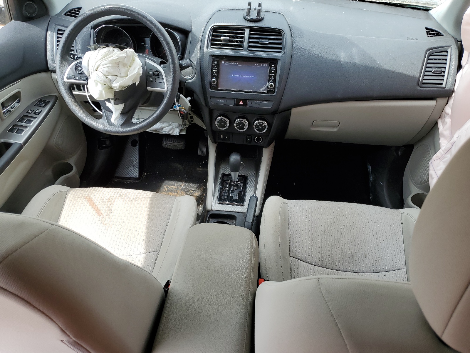 JA4AP3AU9KU014830 2019 Mitsubishi Outlander Sport Es