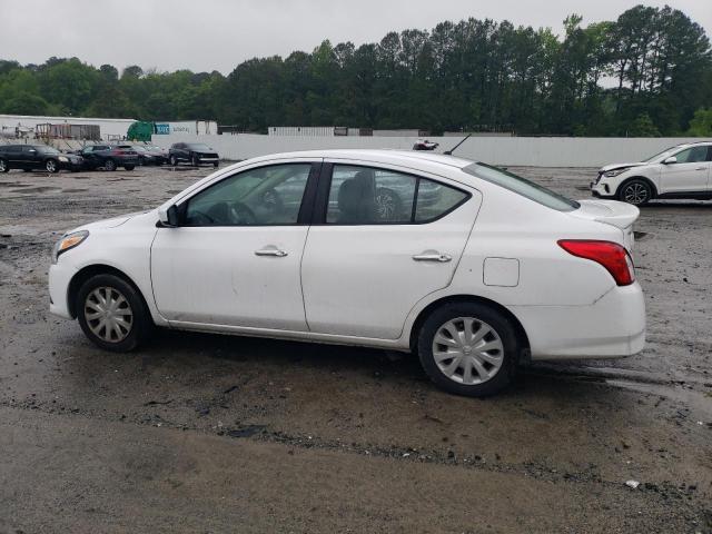  NISSAN VERSA 2018 Білий