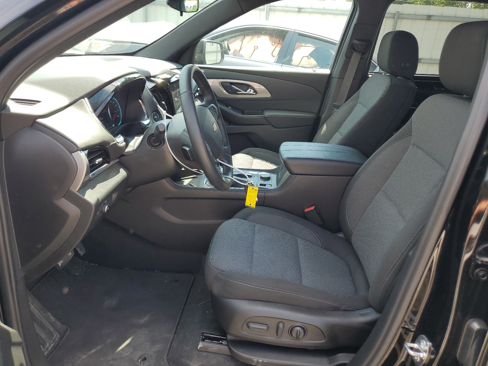 1GNERGKW2PJ265004 2023 Chevrolet Traverse Lt