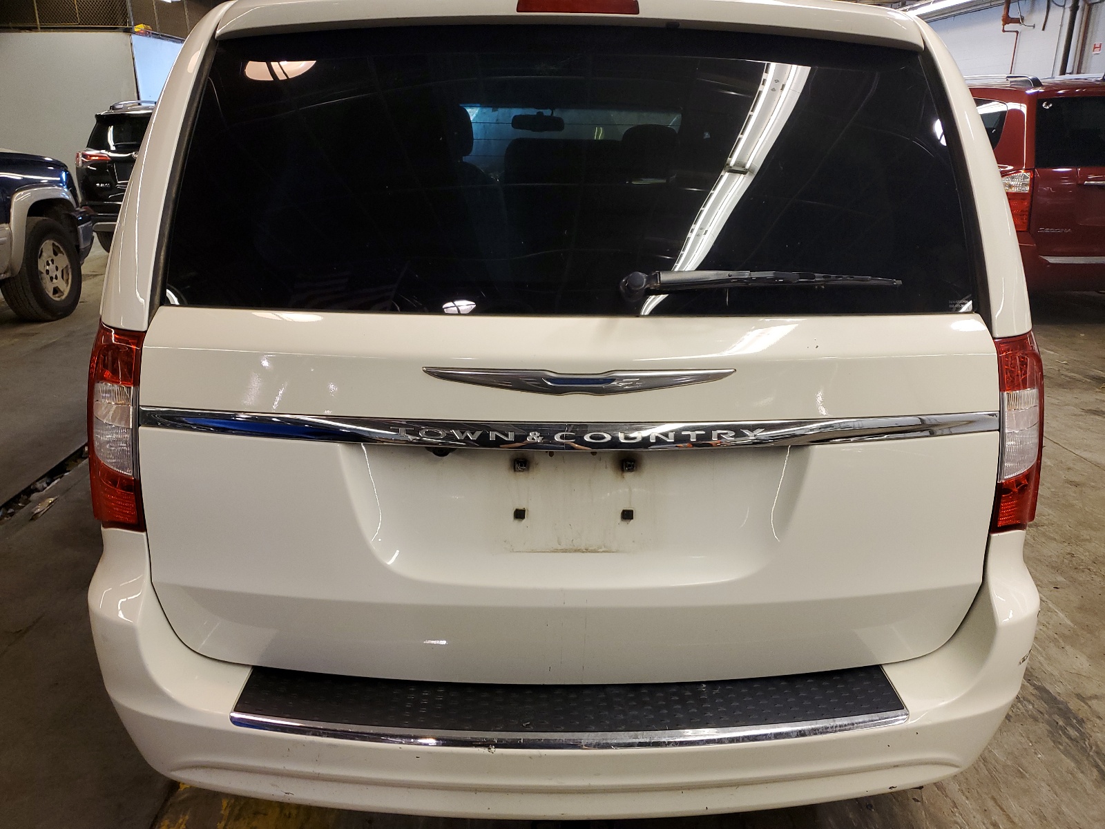 2C4RC1BG5CR338759 2012 Chrysler Town & Country Touring