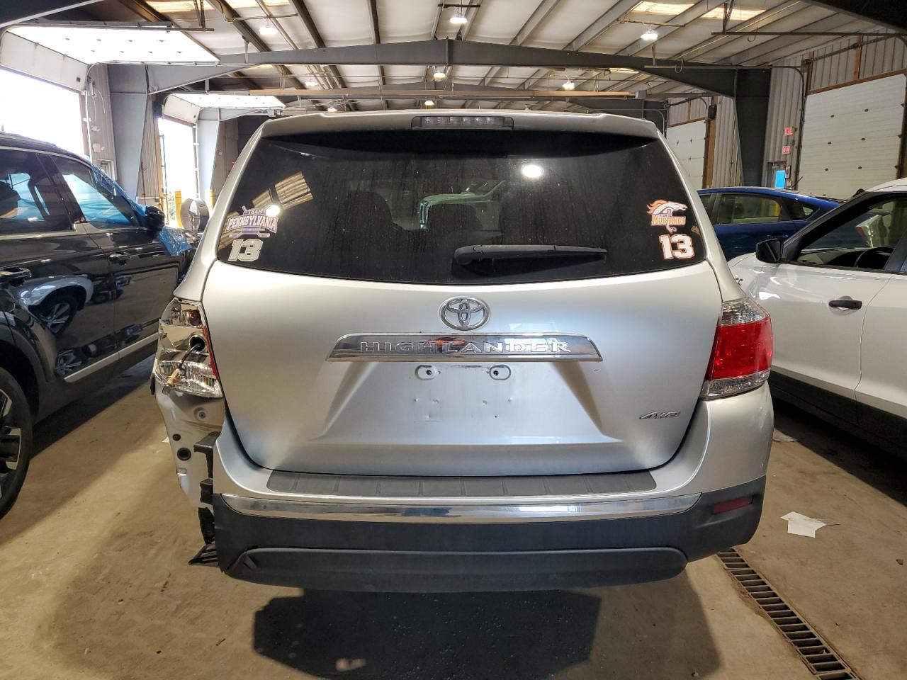 5TDBK3EH3DS178202 2013 Toyota Highlander Base