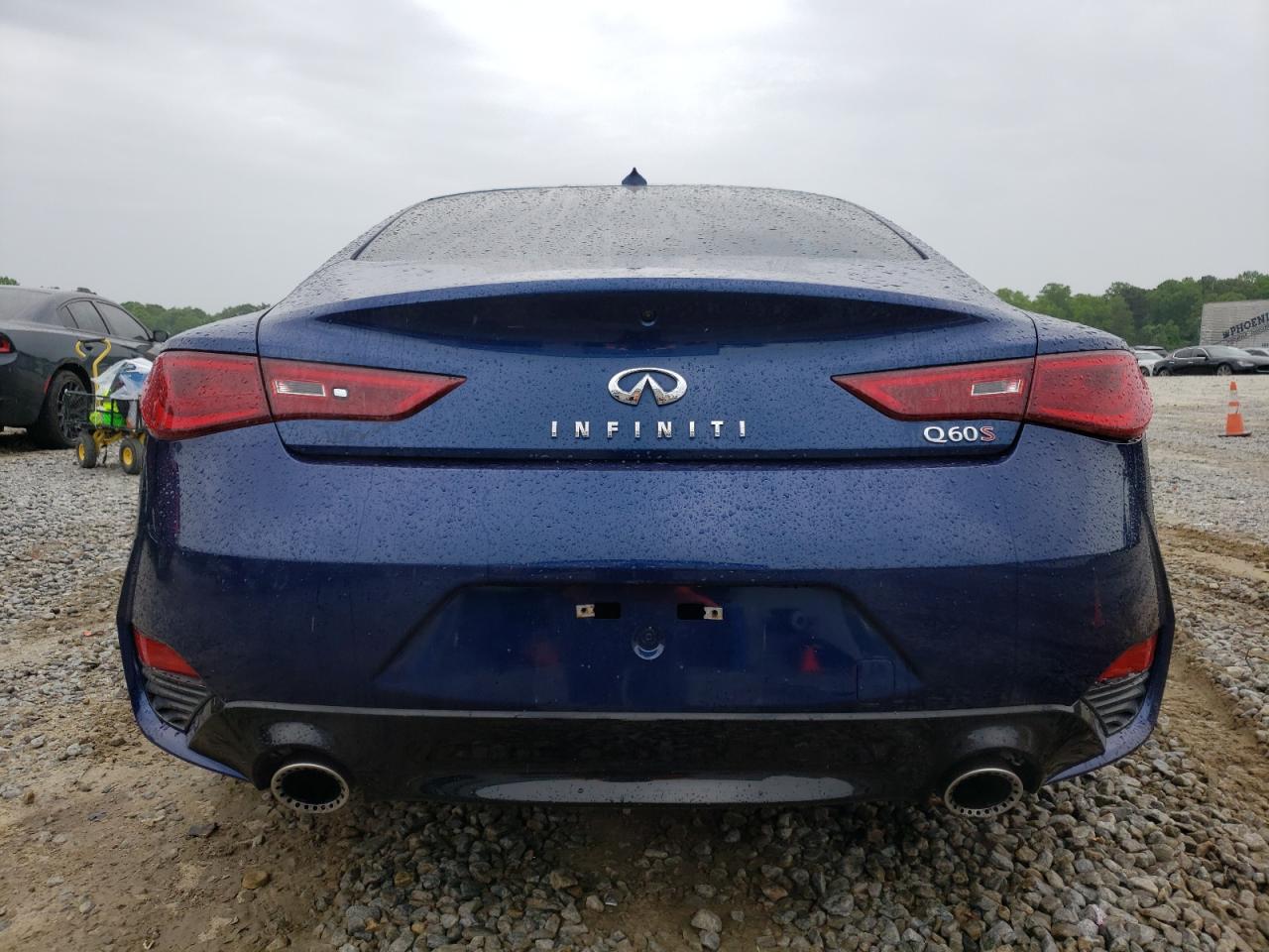 JN1FV7EK2HM610570 2017 Infiniti Q60 Red Sport 400