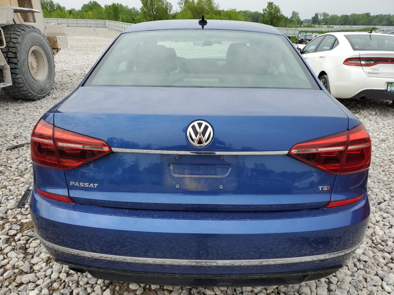 2017 Volkswagen Passat R-Line VIN: 1VWDT7A37HC004127 Lot: 54755034