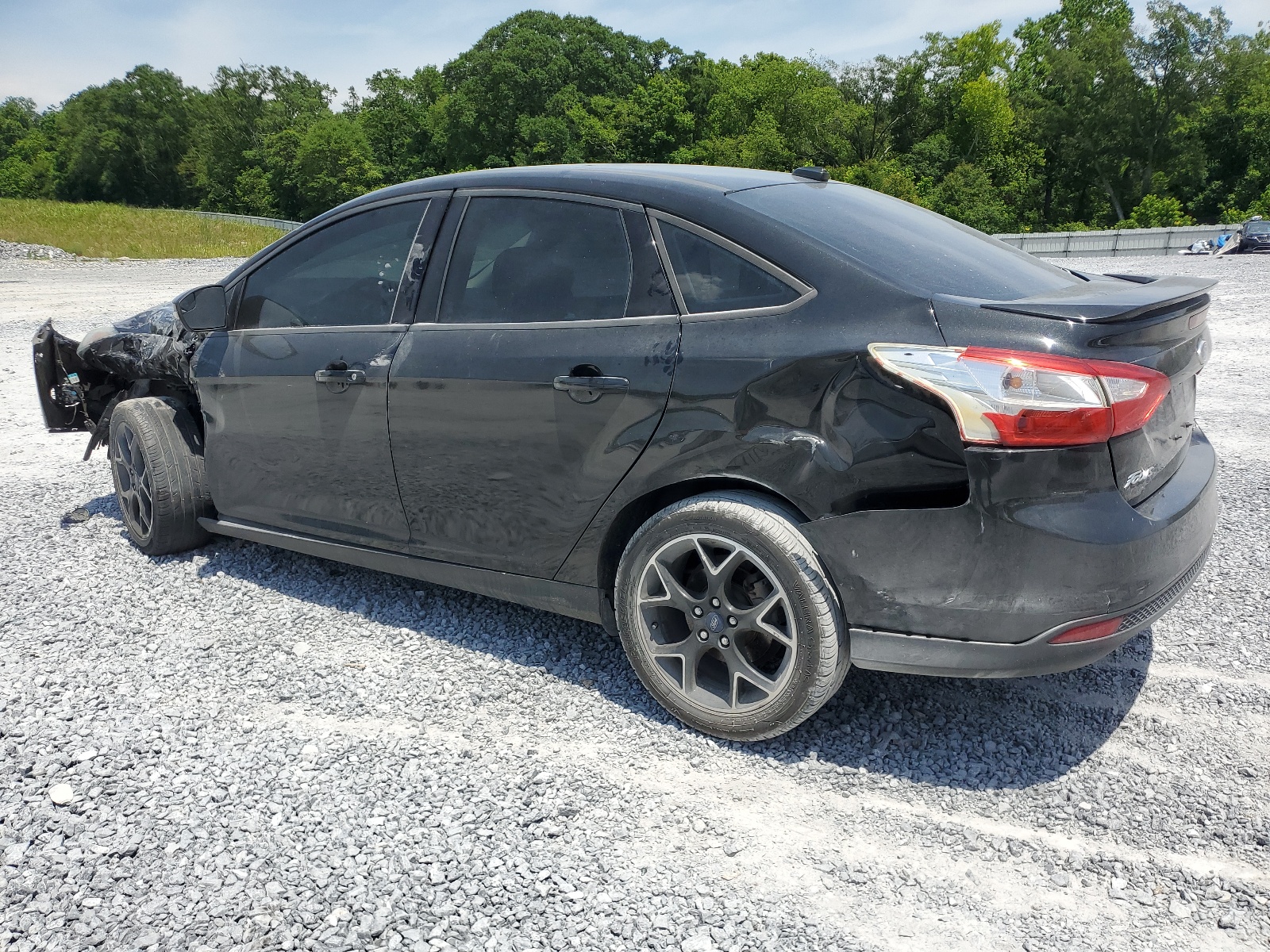 2014 Ford Focus Se vin: 1FADP3F22EL262508