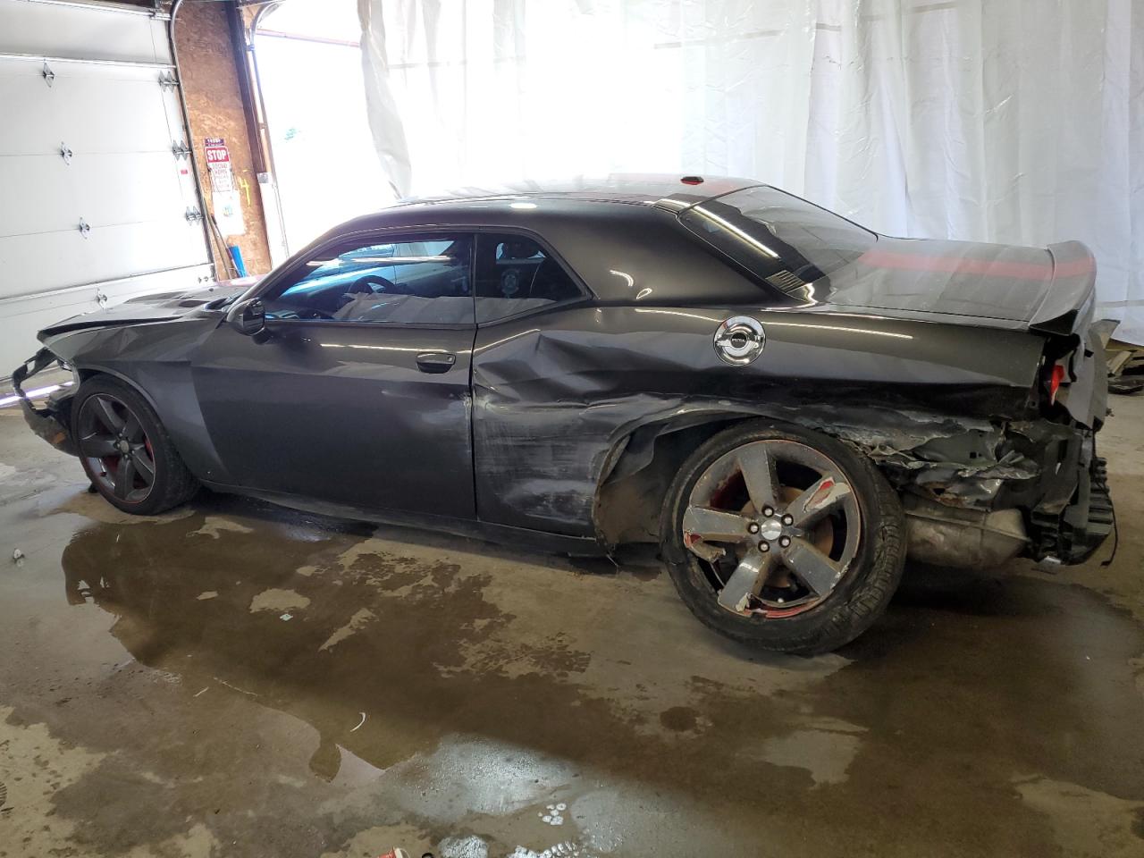 2014 Dodge Challenger - Image 2
