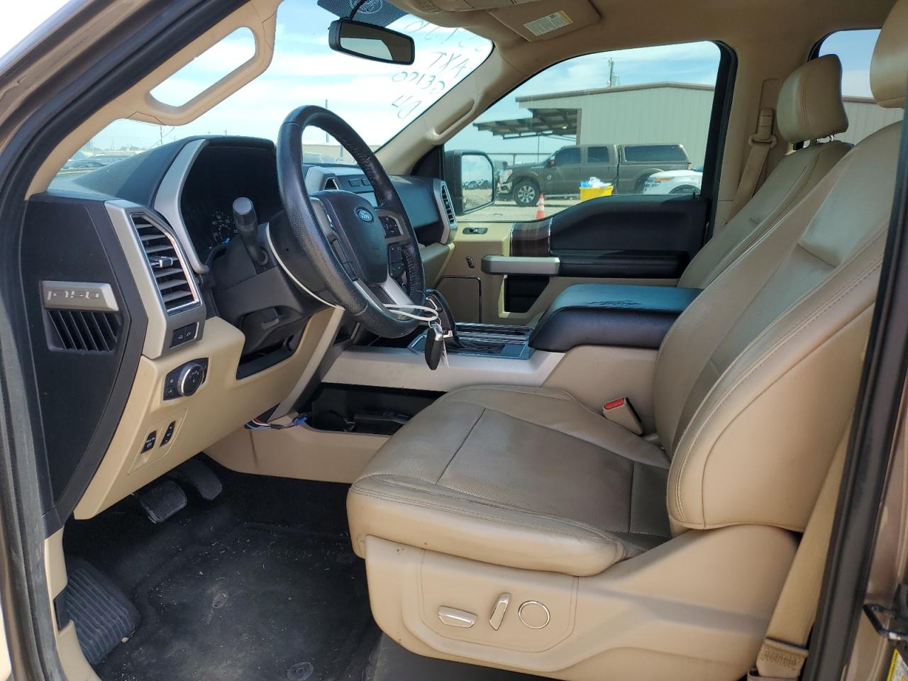 2016 Ford F150 Supercrew VIN: 1FTEW1CP9GKF44417 Lot: 55134464