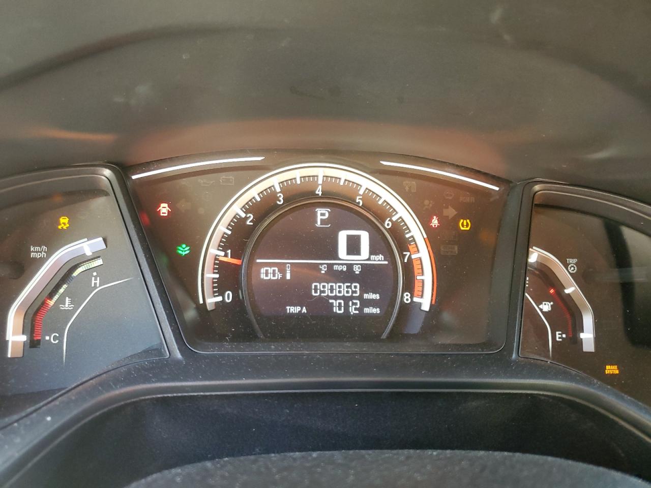 19XFC2F5XJE039249 2018 Honda Civic Lx