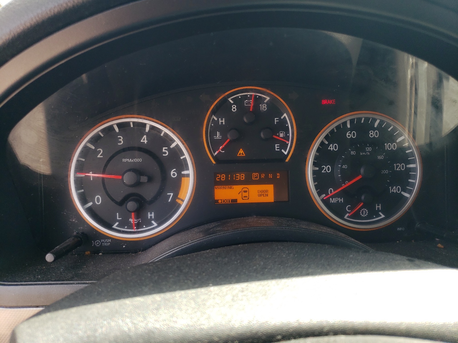 5N1AA0ND7EN608259 2014 Nissan Armada Sv