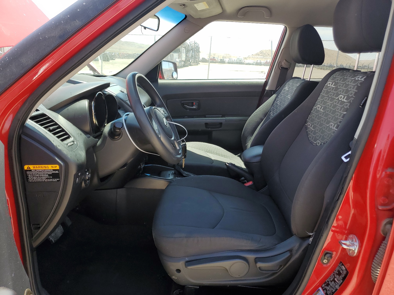 KNDJT2A23B7254531 2011 Kia Soul +