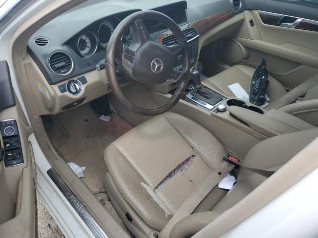  MERCEDES-BENZ C-CLASS 2013 Білий