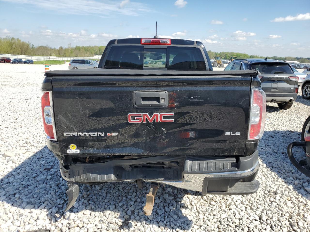 1GTG6CEN0K1345318 2019 GMC Canyon Sle