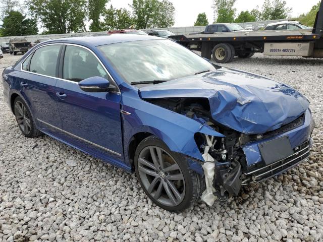  VOLKSWAGEN PASSAT 2017 Синий