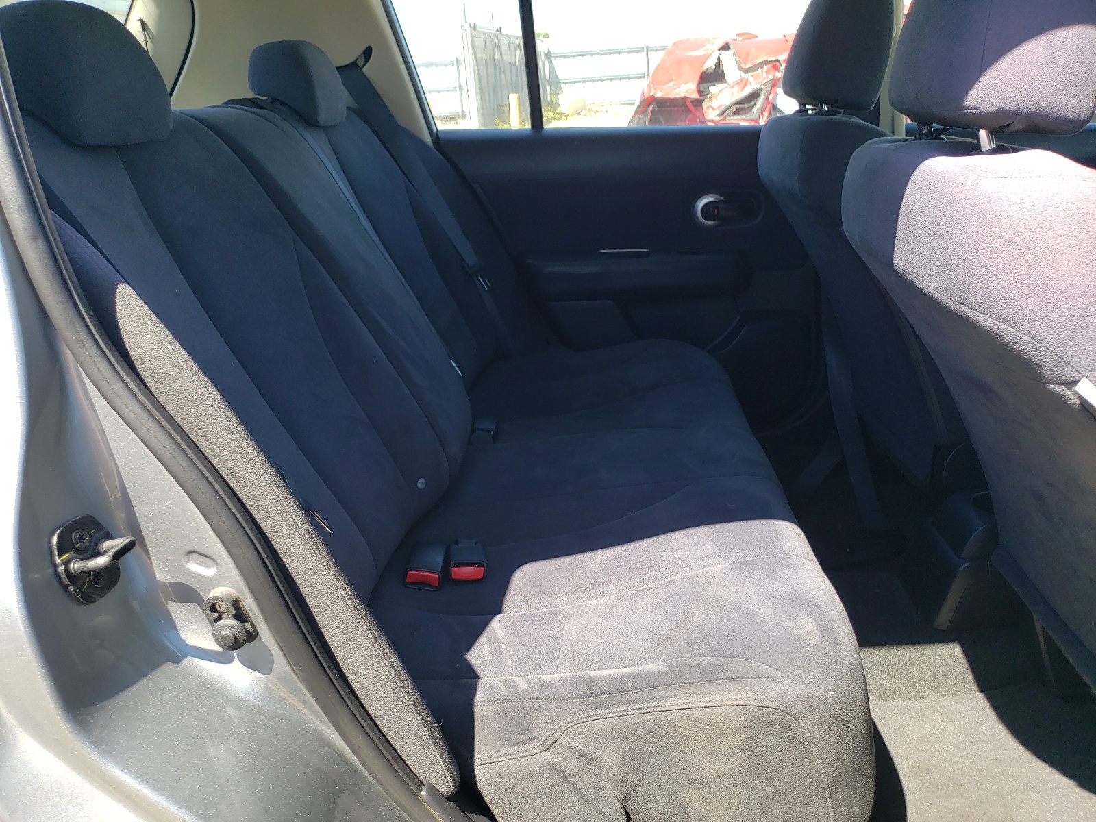 3N1BC13EX8L455890 2008 Nissan Versa S