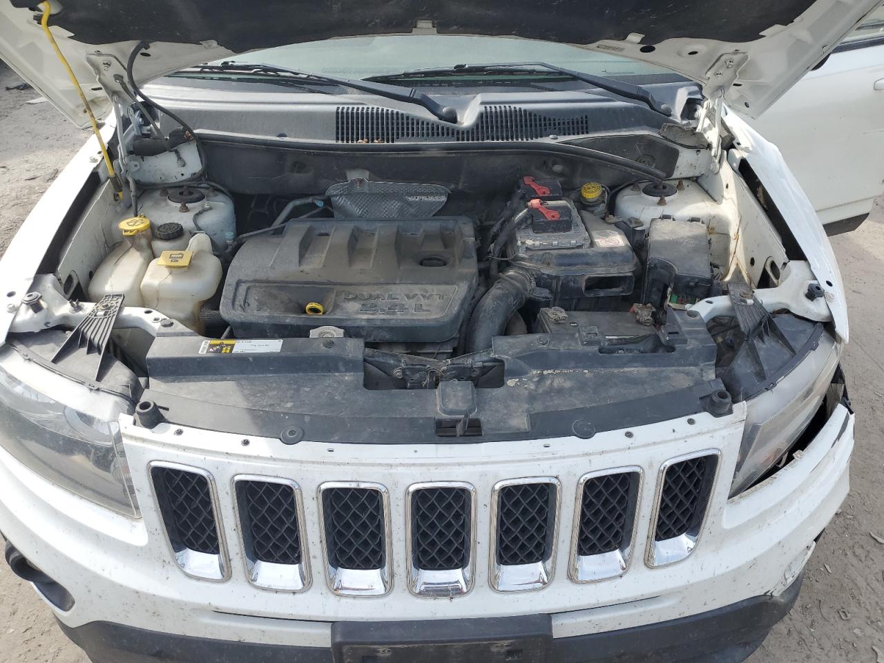 2015 Jeep Compass Sport VIN: 1C4NJDBB0FD332448 Lot: 55160564