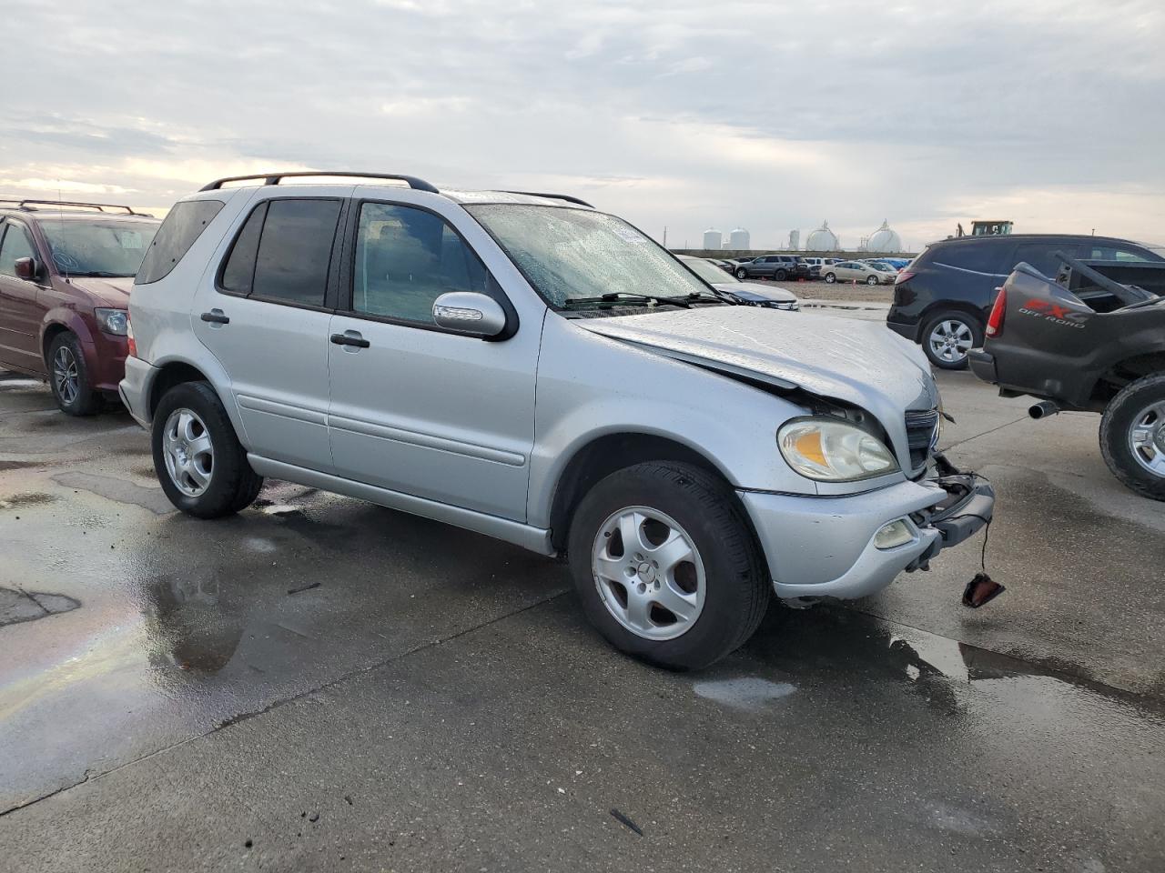 2005 Mercedes-Benz Ml 350 VIN: 4JGAB57E35A548617 Lot: 56075044